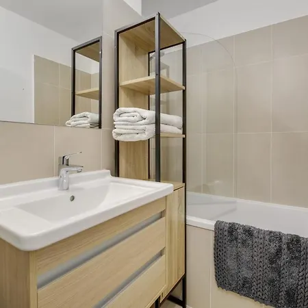 Hotel Le Contemporain - Parigi