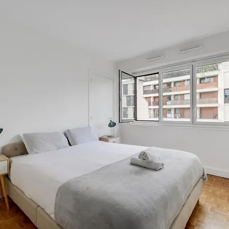 Le Contemporain - * Parigi